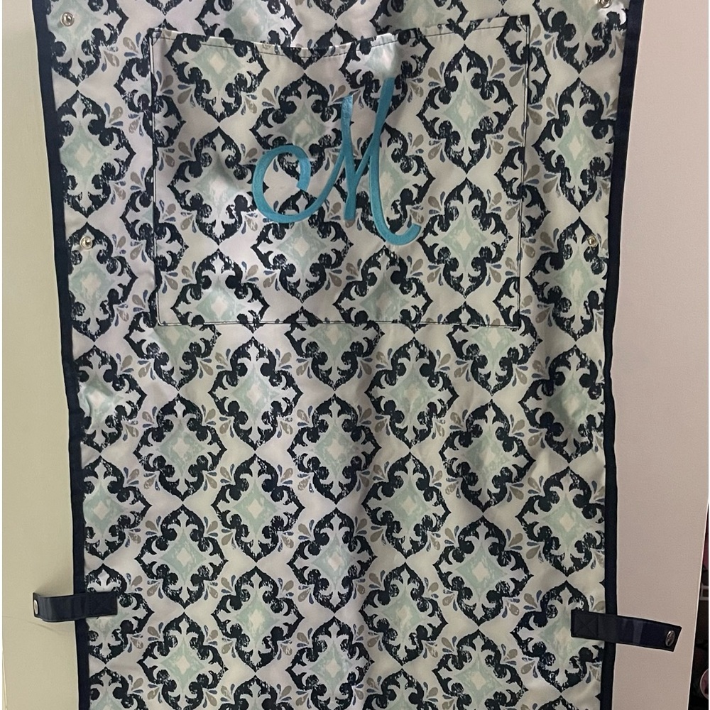 Thirty One Well Suited Garment Bag Fab Flourish Letter M on it. NWOT